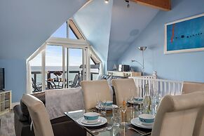 The Chandlery - Panoramic Sea Views With Parking