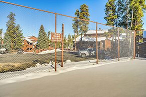 6 Mi to Skiing: Condo w/ Balcony in Fraser!