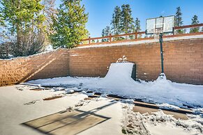 6 Mi to Skiing: Condo w/ Balcony in Fraser!