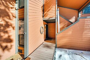 6 Mi to Skiing: Condo w/ Balcony in Fraser!