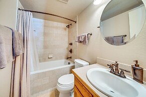 6 Mi to Skiing: Condo w/ Balcony in Fraser!