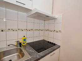 Charming Studio in the Heart of Rovinj, Steps From Carera Street