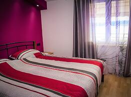 Scenic and Sunny Apartments With Sea View and Balcony