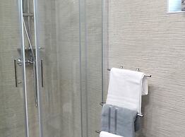 Scenic and Sunny Apartments With Sea View and Balcony