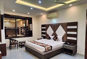 Goroomgo Mandi heights Manali