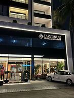 L'Avenue Hotel Apartments
