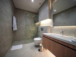 L'Avenue Hotel Apartments