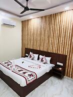 Goroomgo Shiva residency Amritsar