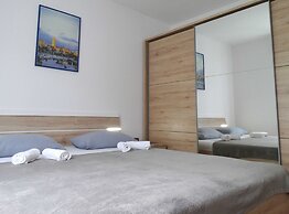 Novi Vinodolski Seafront Apartments With Balcony