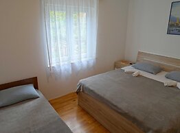 Novi Vinodolski Seafront Apartments With Balcony