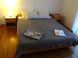 Novi Vinodolski Seafront Apartments With Balcony