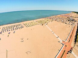 Enjoy our Flat With Garden in Rosolina