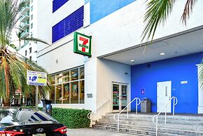 Stylish Apt in Prime Brickell Location