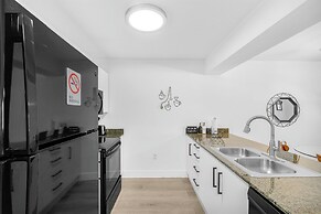 Stylish Apt in Prime Brickell Location