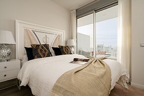 Nice Apartment With Shared Pool