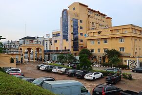 Presken Hotel - Awolowo Way