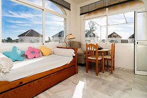 Beautiful Apartment With View