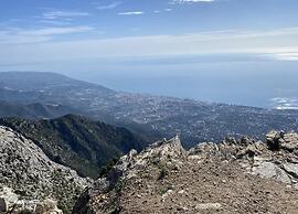 Beautiful Apartment With View