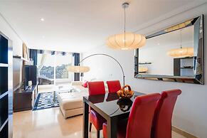 Beautiful Apartment With View