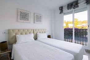 Beautiful Apartment With View