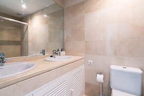 Beautiful Apartment With View