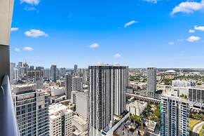 Prime City Location Luxury Condo