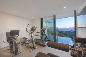 Amazing Villa With Terrace