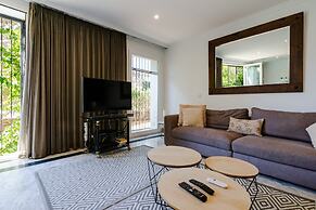 White Pearl Beach Elviria H1