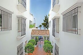 White Pearl Beach Elviria H1