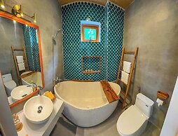 Blue Tropical House Hoi An