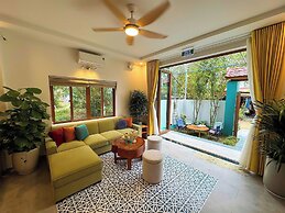 Blue Tropical House Hoi An