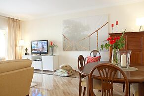 Charming Apartment With Pool