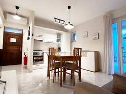 Cosy Apartment With View