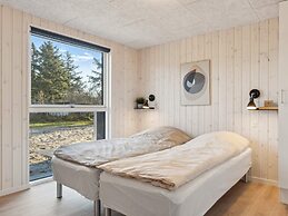 5 Star Holiday Home in Vejers Strand
