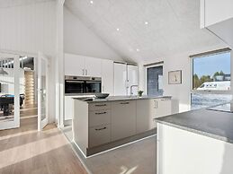 5 Star Holiday Home in Vejers Strand
