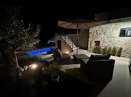 Beautiful Apartment With View