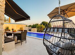 Beautiful Apartment With View