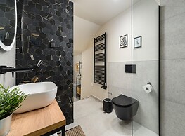 Beautiful Apartment With View