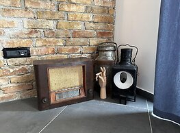 Apartment With Scenic View