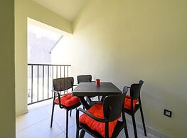 Apartment With Cozy Bedroom