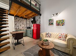Apartment With Cozy Bedroom