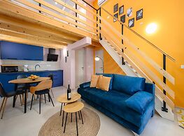 Modern Apartment Near the Beach