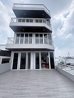 Bao Aurora Oasis Hotel