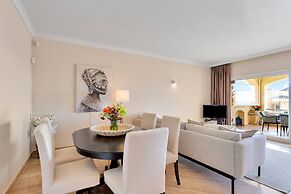 Charming Villa With Terrace