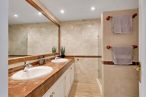 Charming Villa With Terrace