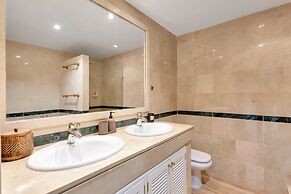 Charming Villa With Terrace