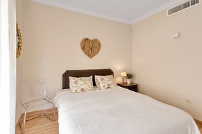 Charming Villa With Terrace