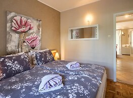 Premium Apartment in Nature