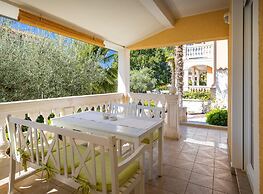 Premium Apartment in Nature