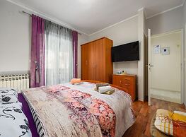 Pretty Apartment With Balcony